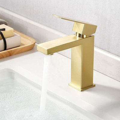 12L/Min Brushed Gold Bathroom Faucet Faucet สำหรับอาคารสำนักงาน